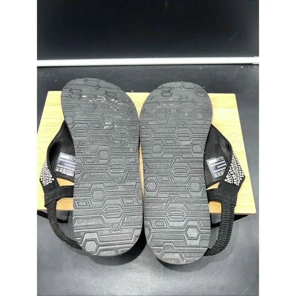 Skechers Yoga Meditation Moon Flip-Flop Sandals 32919 Black Jewell BEADED SZ 8 - Picture 6 of 6